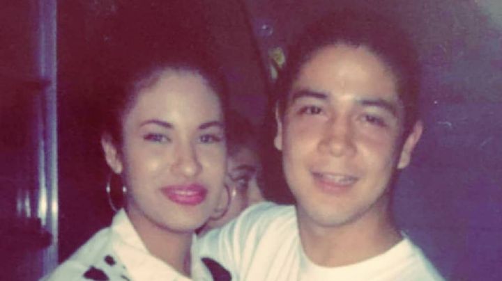 ¿Recuerdas al esposo de Selena Quintanilla? Mira cómo luce a sus 51 años