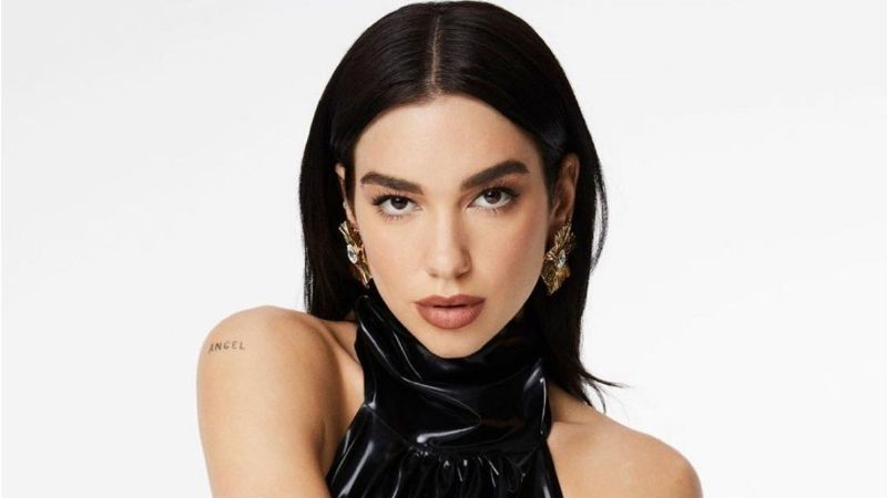 Con un corto vestido animal print: este es el look con el que Dua Lipa causó furor en SNL