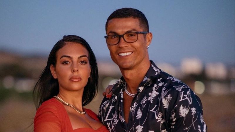 Elegante y escotada: así se vistió la novia de Cristiano Ronaldo para la gala de los “Globe Soccer”