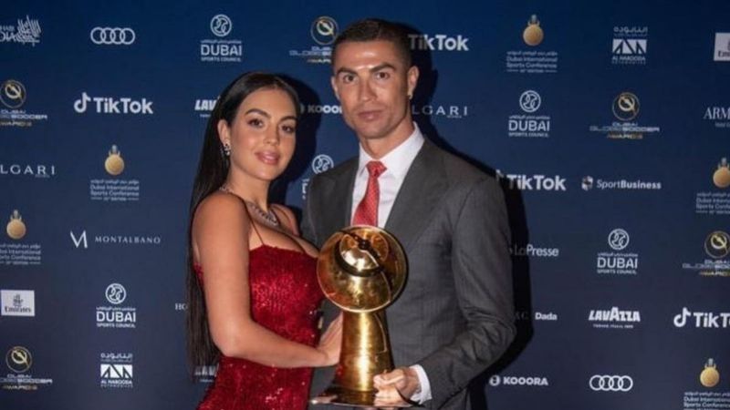 Sin pantalones: la novia de Cristiano Ronaldo encendió las redes presumiendo su figura