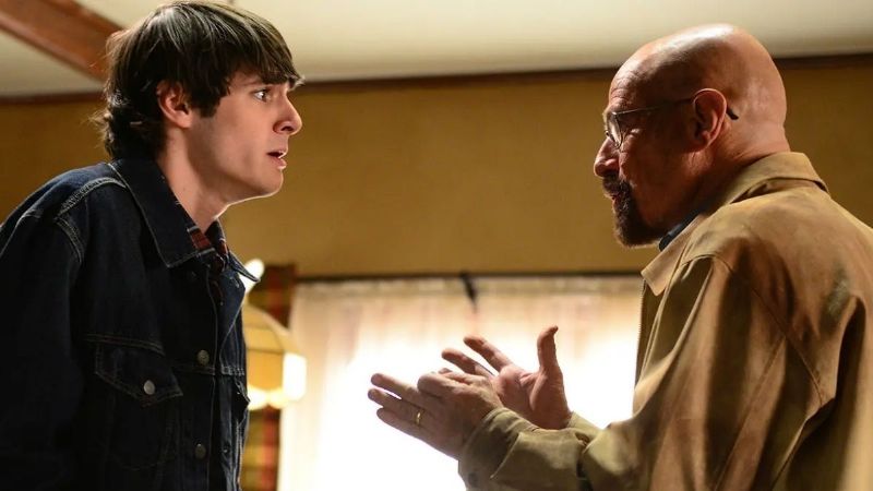 ¿Te acuerdas de Walter Jr de Breaking Bad? Así luce hoy