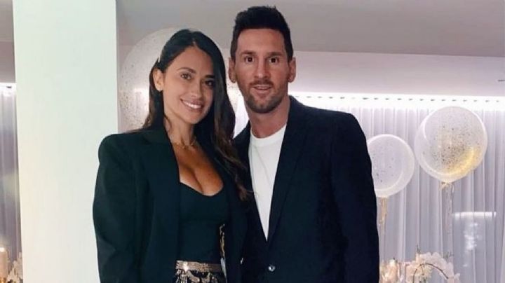 Elegante y a los besos: así terminó el año Antonela Rocuzzo