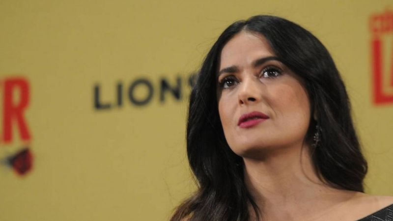 Dolor: el triste momento que atraviesa Salma Hayek