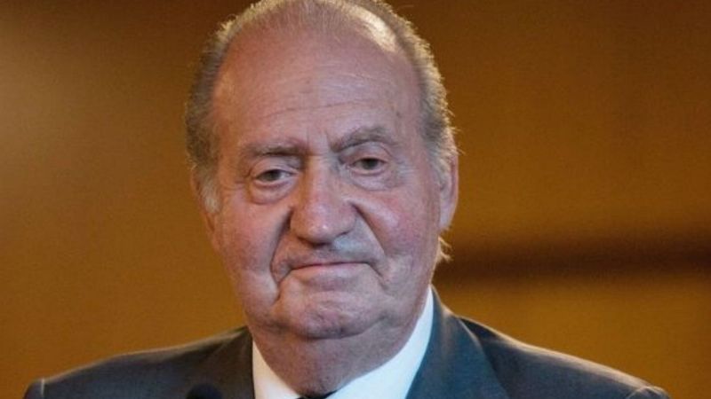 ¿Está enfermo? La primera foto de Juan Carlos desde su exilio preocupó por su aspecto