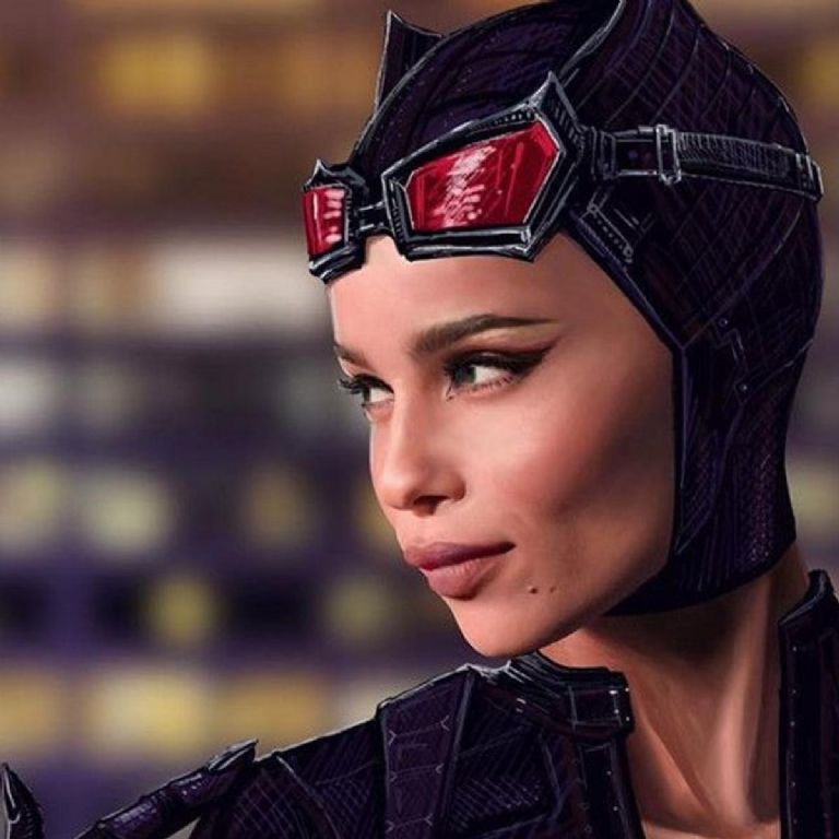 Zoë Kravitz como Selina Kyle, también conocida como Catwoman, en The Batman , cortesía de Warner Bros.