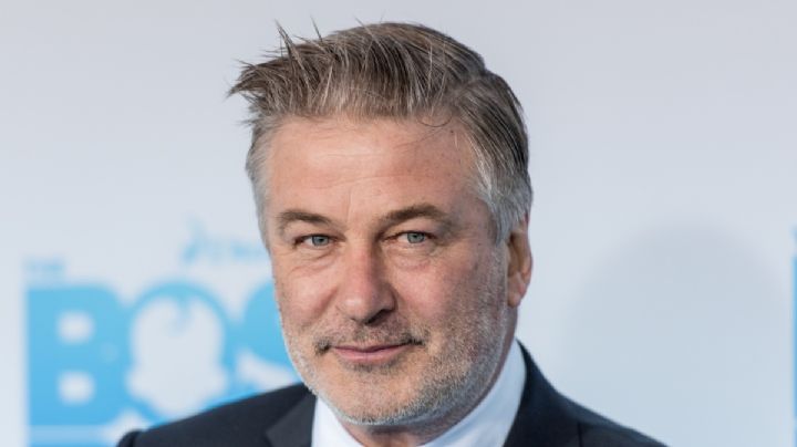 Tragedia y conmoción en Hollywood: Alec Baldwin descargó una pistola de utilería y mata accidentalmente a la directora de fotografía