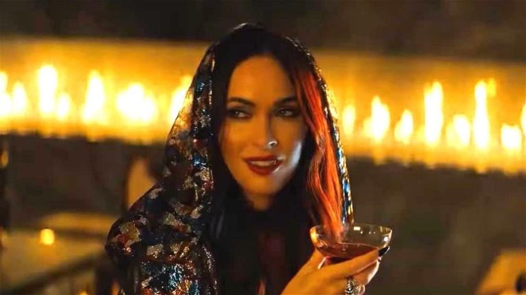 Megan Fox en Fauces de la noche