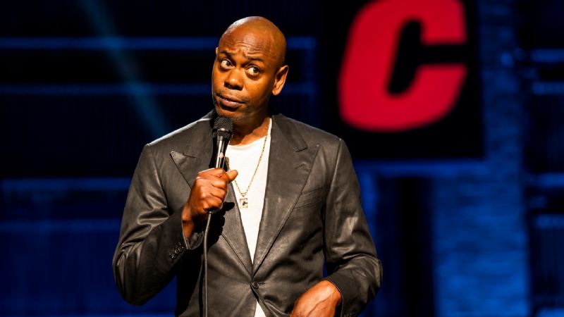 Estos son todos los especiales y programas de comedia de Dave Chappelle en Netflix