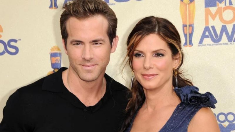 Sandra Bullock se sincera sobre ver a Ryan Reynolds completamente desnudo