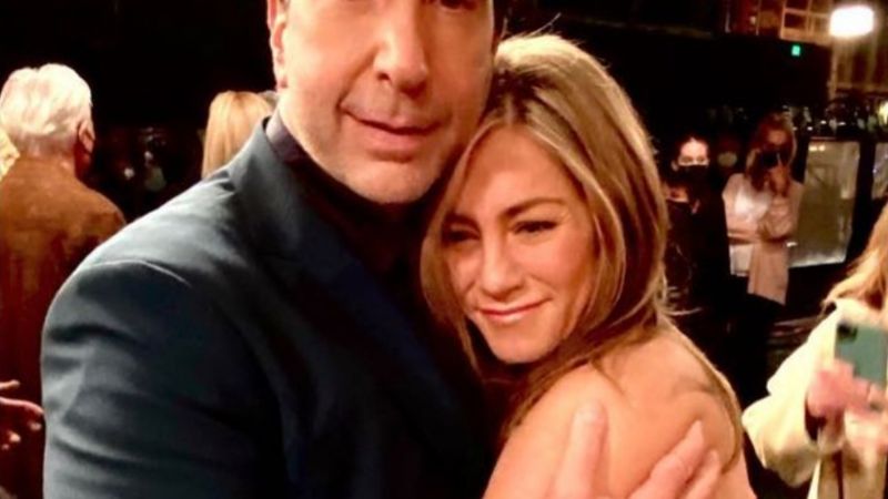 Jennifer Aniston critica a los trolls de las redes sociales y les dice: 'Me pregunto en qué se excitan'