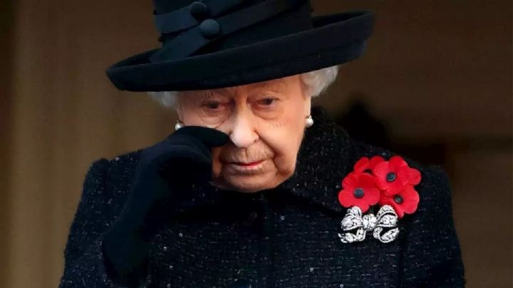 Tristeza absoluta: el luto que envuelve a la reina Isabel II