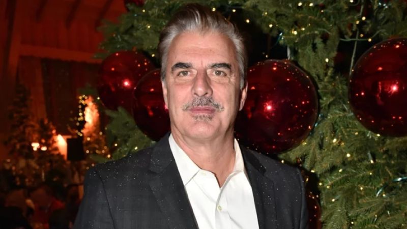 Los amigos de Chris Noth están preocupados por él y no es por eso que piensas