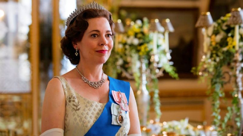 La temporada 5 de The Crown es un campo minado en términos político para Netflix