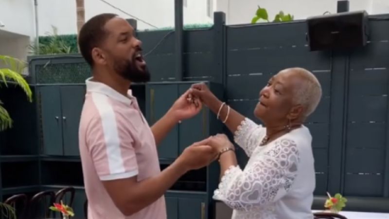 Will Smith bailando con su madre es el video conmovedor que necesita 2022