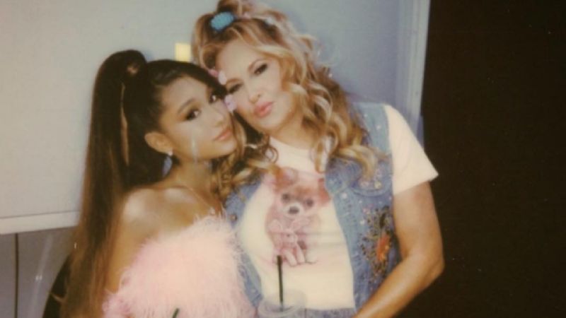 Jennifer Coolidge revela cómo Ariana Grande cambió su vida