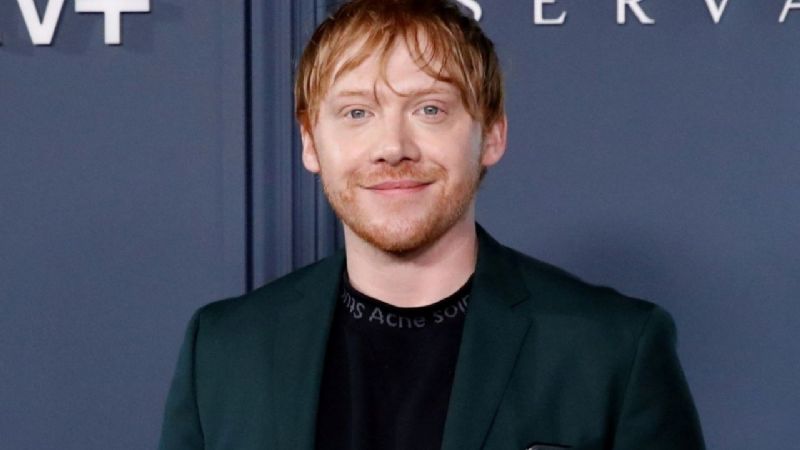 Rupert Grint rompe su pausa de casi un año en Instagram con una rara foto de su hija