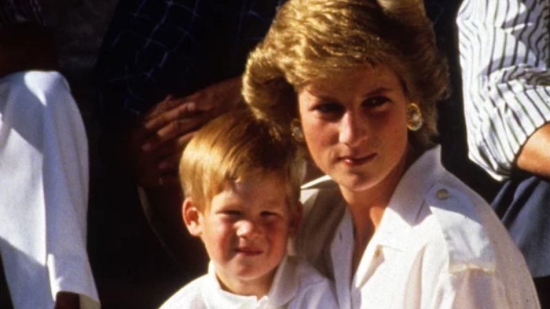 El conmovedor apodo que la princesa Diana tenía para el príncipe Harry