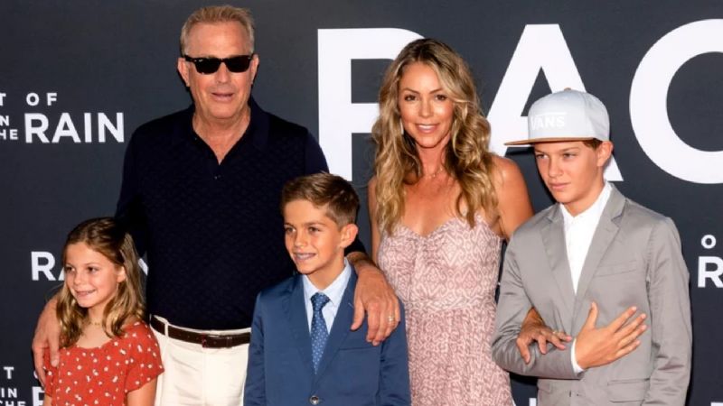 El hijo de Kevin Costner está listo para hacer su debut como actor