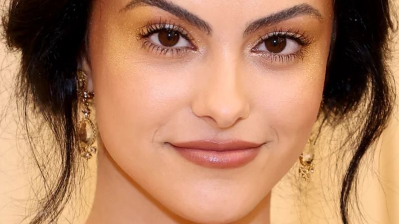 Camila Mendes se sincera sobre el manejo de su ansiedad antes del final de la serie Riverdale