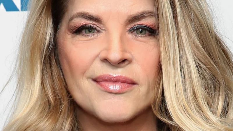 Kirstie Alley afirmó tener una historia interesante con el rey Carlos