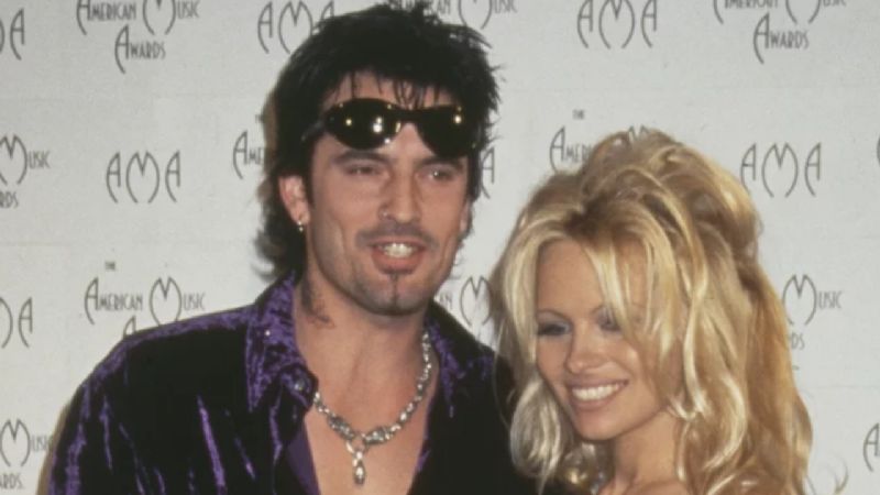 ¿Por qué Tommy Lee realmente abandonó su tatuaje de Pamela Anderson?