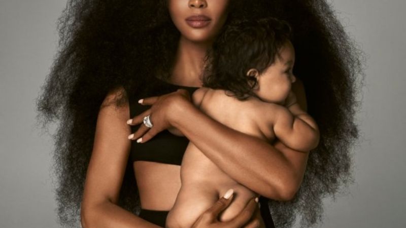 Naomi Campbell revela el rostro de su hija y dice que 'Ella no fue adoptada, es mi hija'