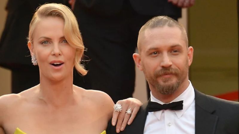 Charlize Theron confirma lo que todos sospechábamos sobre su relación en el set con Tom Hardy