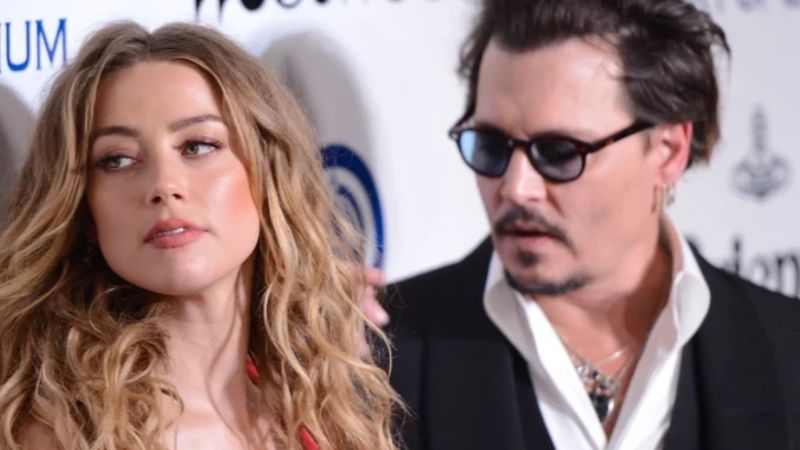 Amber Heard hace una rara declaración pública sobre el asediado ex Johnny Depp