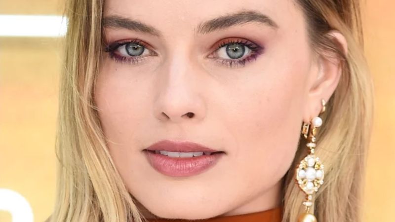 Lo que Margot Robbie dijo sobre besar a Leonardo DiCaprio