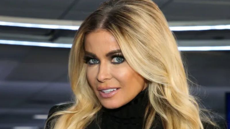 Carmen Electra demuestra que sigue siendo una bomba con su último movimiento profesional