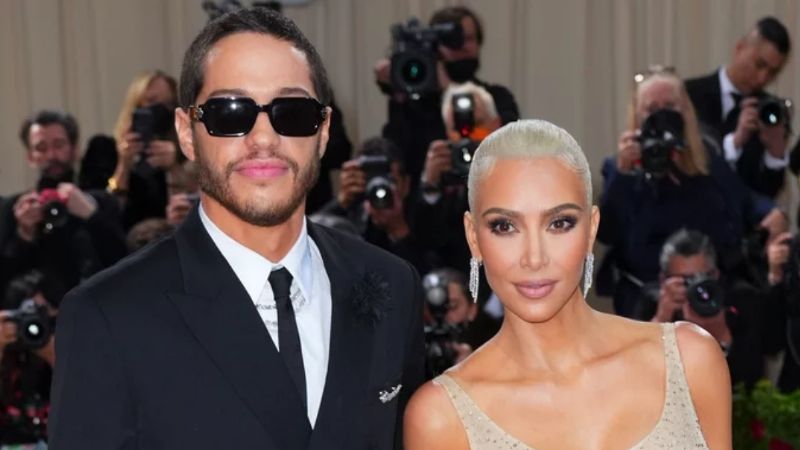 Pete Davidson se arrepiente de haber salido con Kim Kardashian: '¿En qué diablos estaba pensando?'