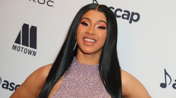 Cardi B cuenta sobre por qué usa la plataforma de celebridades para compartir 'creencias políticas' con los fanáticos