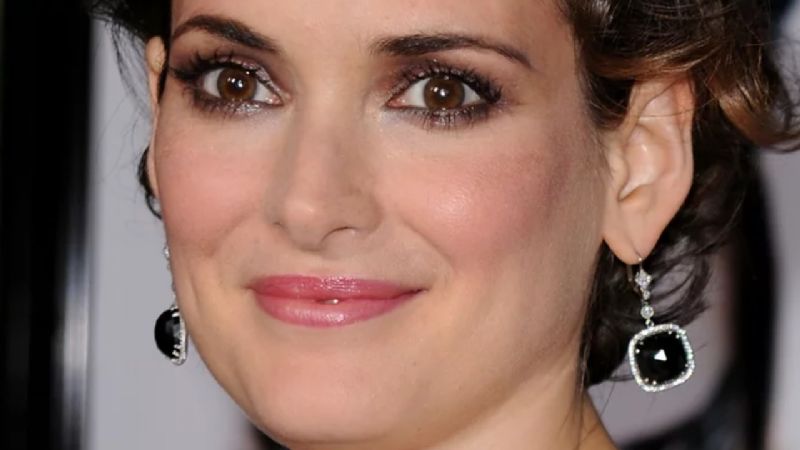 Winona Ryder hace comentarios raros sobre su vida después de la ruptura con Johnny Depp