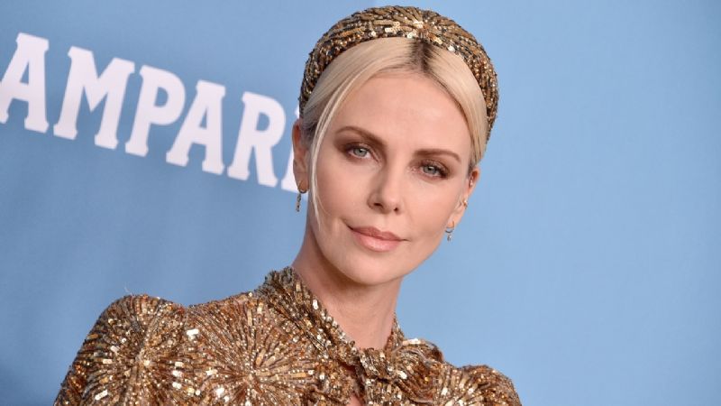 Charlize Theron hace que sus sentimientos sobre las citas sean muy claros