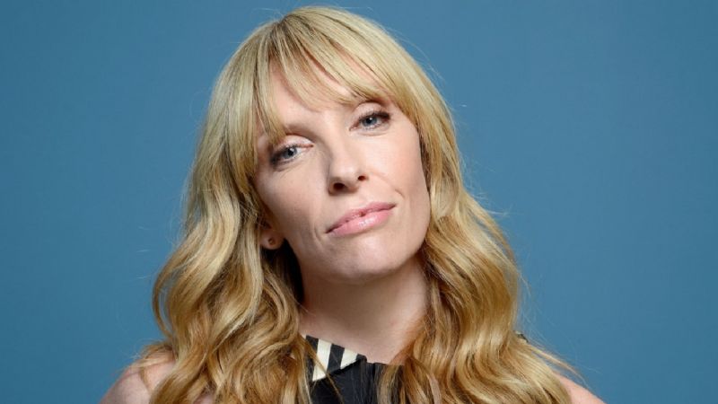 Mafia Mamma es una 'película de empoderamiento' para las mujeres, dice Toni Collette