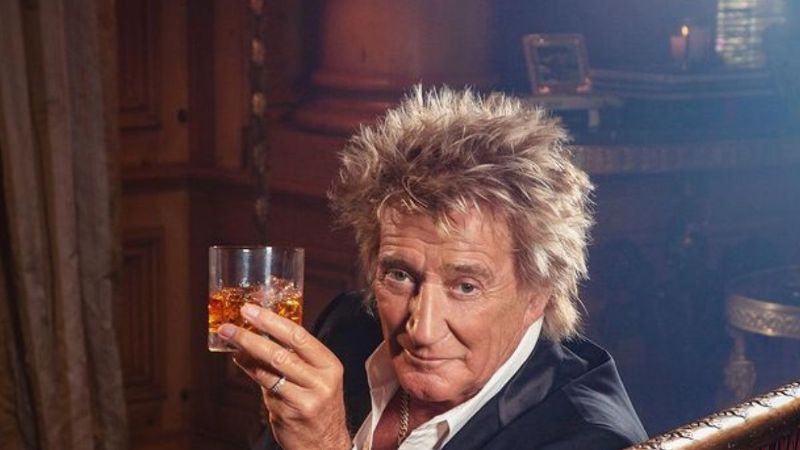 Así es por dentro la lujosa mansión de Rod Stewart en California