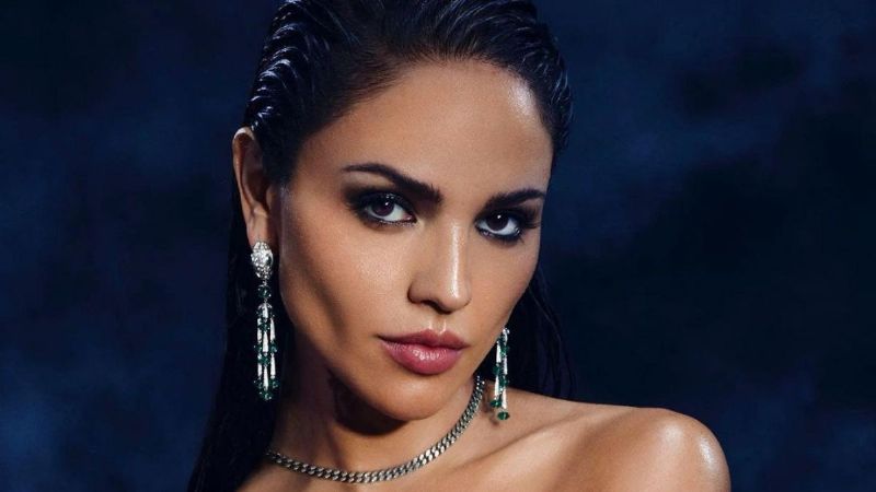 Eiza González enamoró a todos en ajustado traje de baño