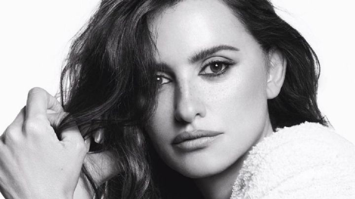 Penélope Cruz demuestra cómo lucir un traje de baño a los 49 años