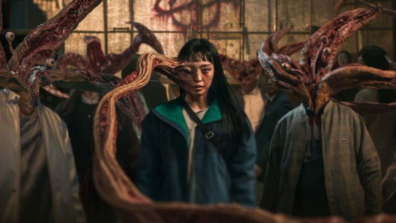 La serie coreana sobre parásitos que se estrena en abril y te hará temblar de miedo