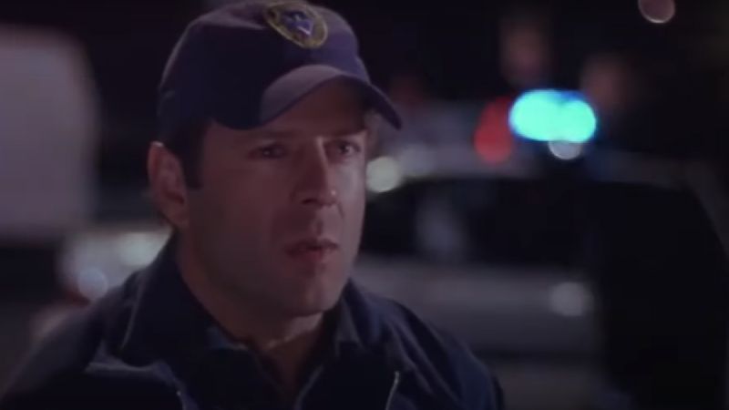 Esta es la película que Bruce Willis se arrepiente de haber participado y la calificó de “patética”